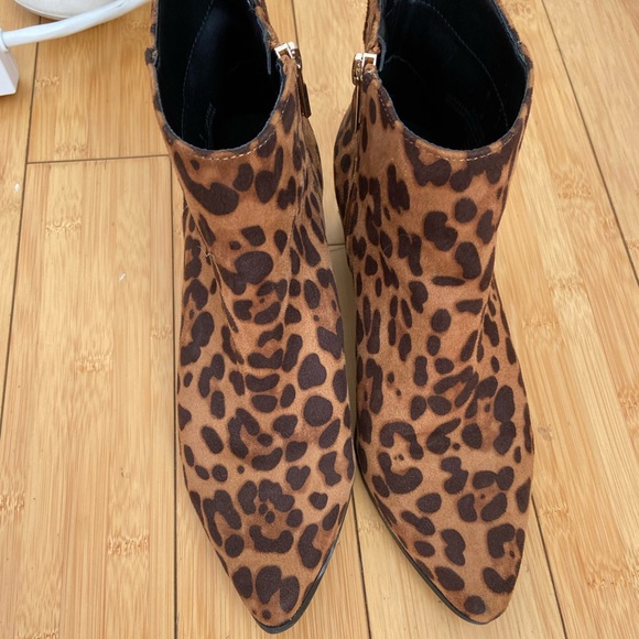 Printed booties - Picture 2 of 5